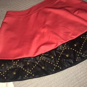 NWT MINI SKIRT